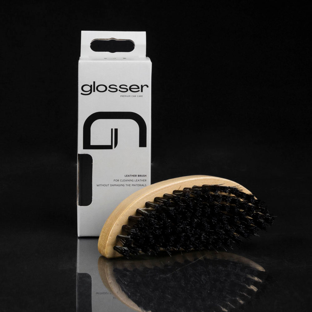Glosser Leather Brush – Skonsam och effektiv borste för rengöring av läder