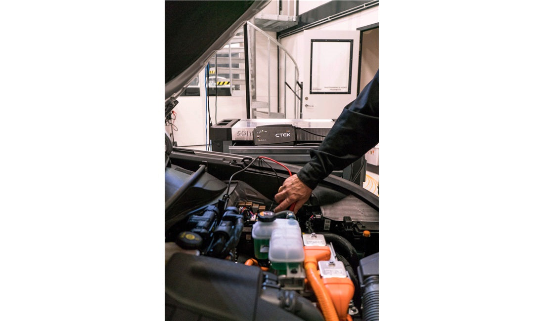 CTEK PRO25S EU 12V 25Amp batteriladdare