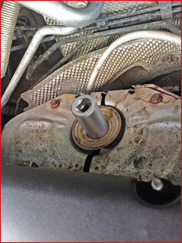 KS TOOLS 1/2” Ford Lambdasond-jackmutter 22,0 mm, lång