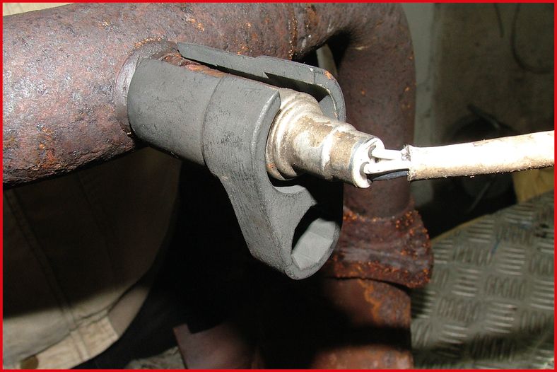 KS TOOLS 1/2'' Lambdasondhylsa, slitsad, 6-kant, 22 mm