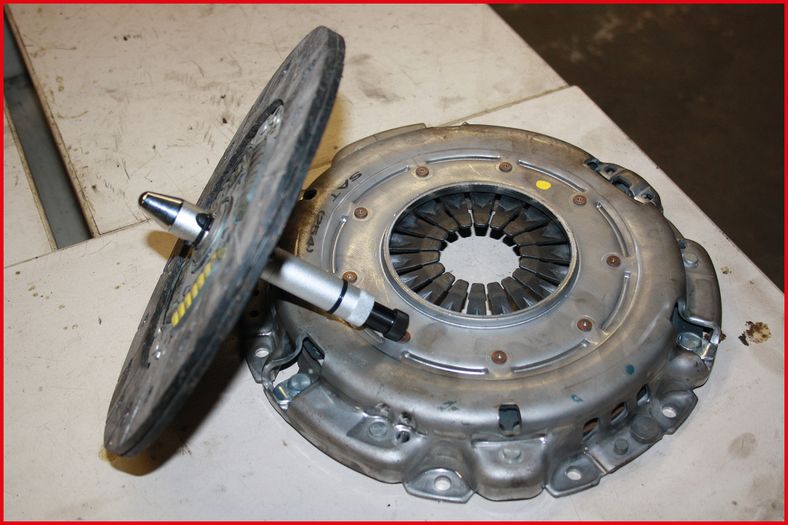 KS TOOLS Kopplingscentreringsstans-sats Ø 15,0 - 26,6 mm, 2-delars