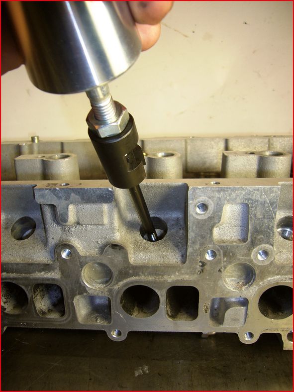 KS TOOLS universell utborrningssats för glödstift M10 x1, 8-delars