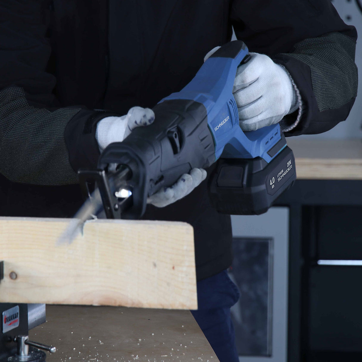 Schneider Tigersåg 20V – 3200 rpm, snabbchuck & kit med batteri/laddare