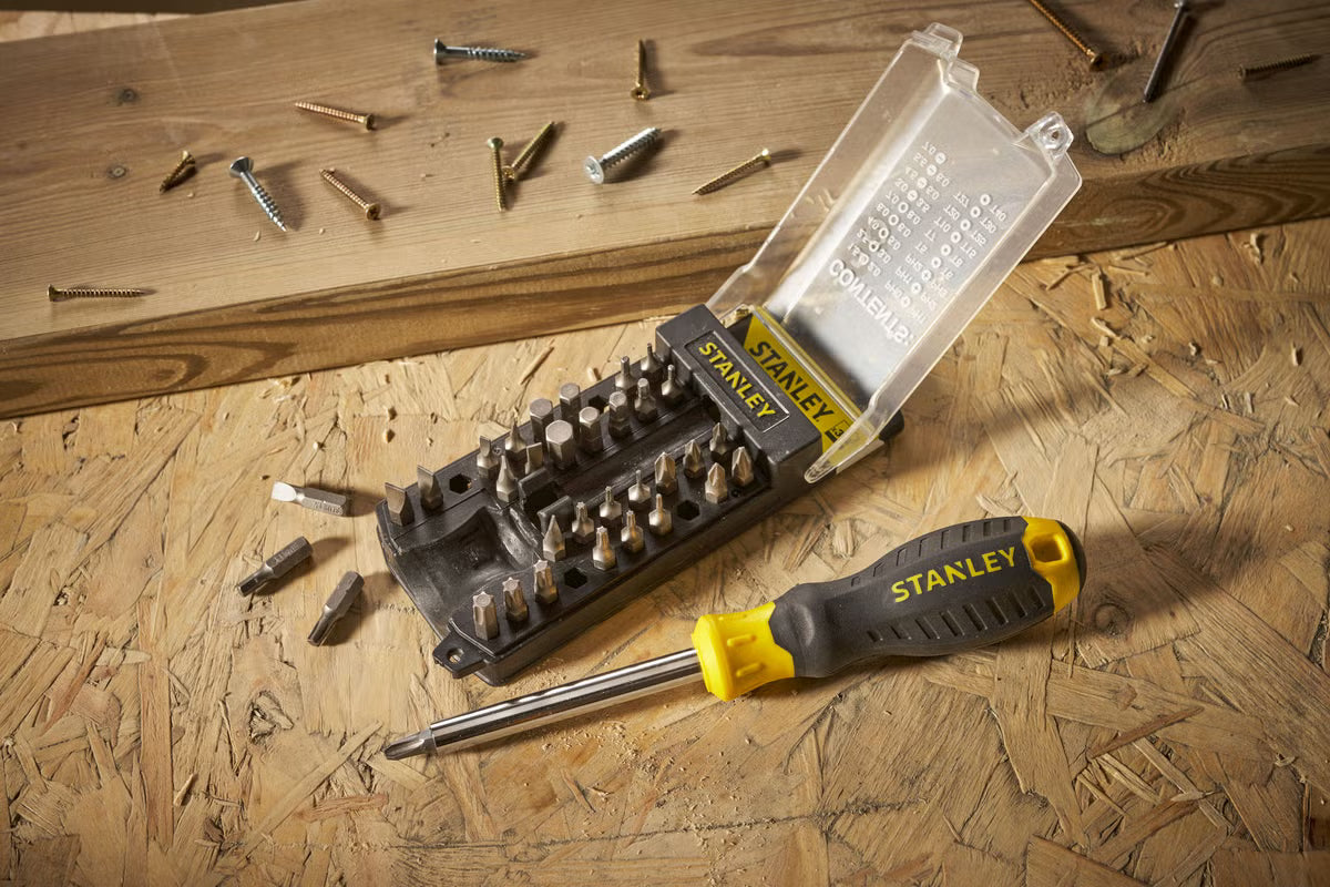 Stanley STHT0–70885 bitsskruvmejsel med 34 bits