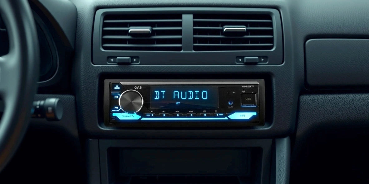 GAS MAD M130-BTN bilstereo med Bluetooth, DSP och 3 par lågnivå