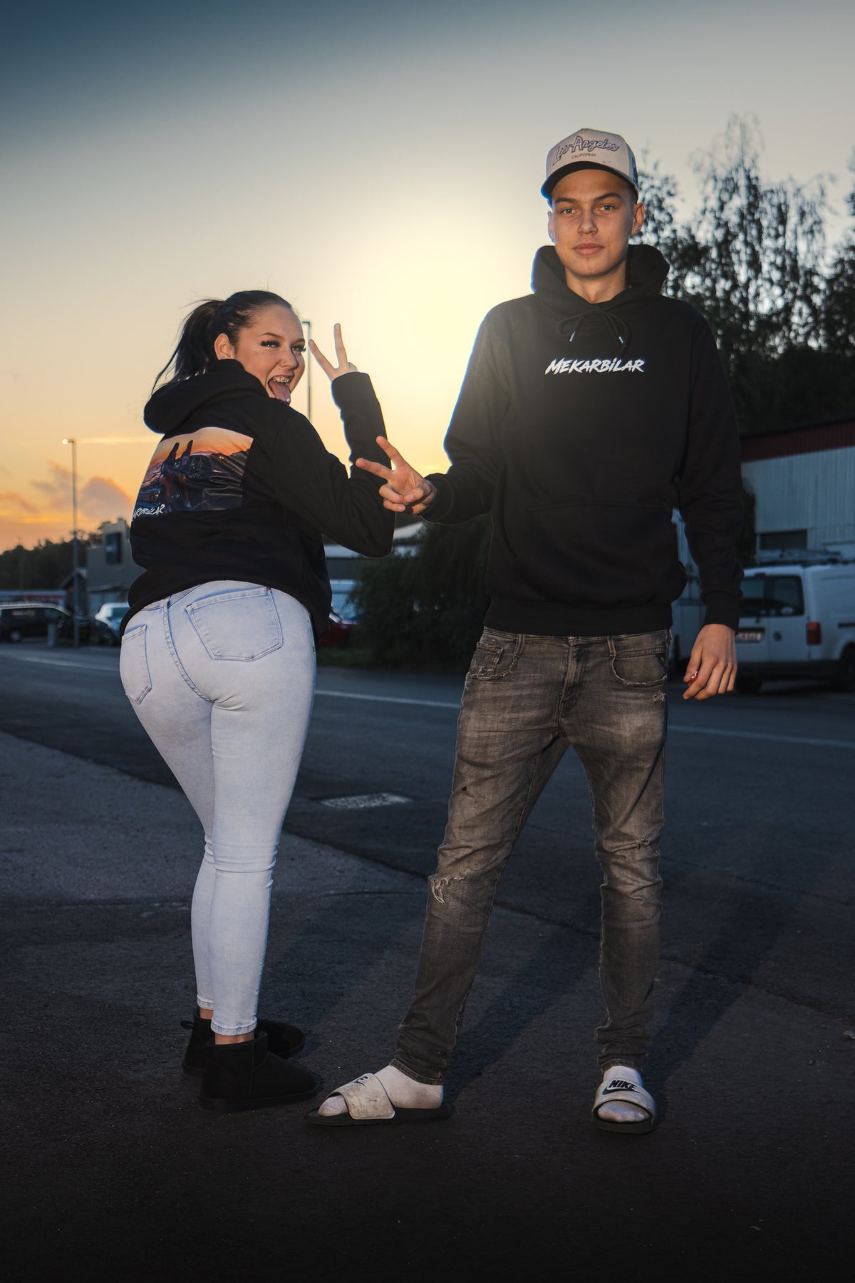 MekarBilar Cheva Hoodie, XL Limited Edition