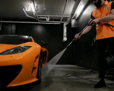 MCLAREN RED WHEEL CLEANER 32