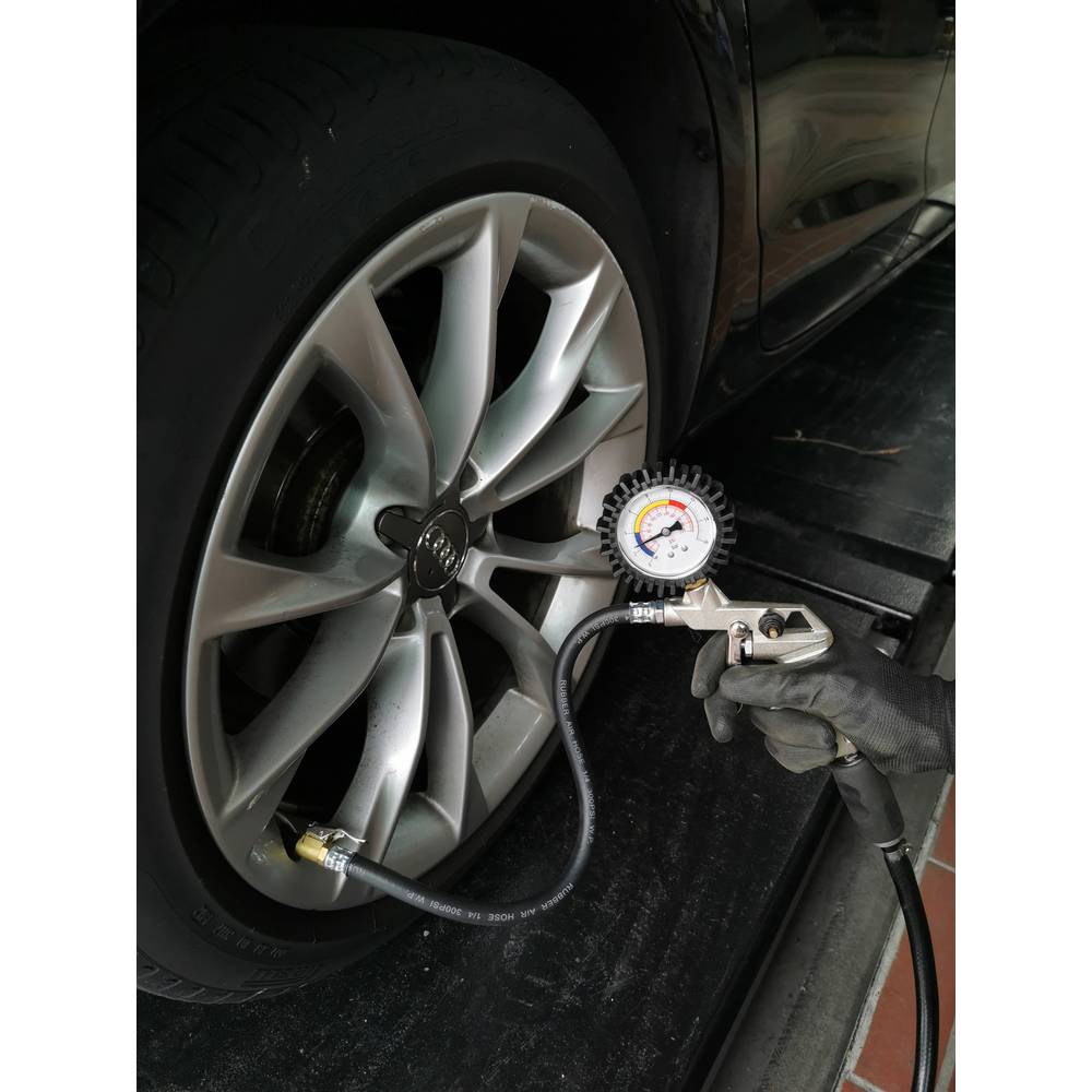 BRILLIANT TOOLS däcktrycksmätare (0–16 bar)