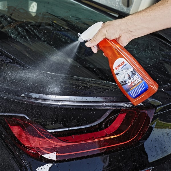 SONAX Xtreme Spray & Seal 750 ml – Snabb försegling med hög glans och vattenpärleffekt