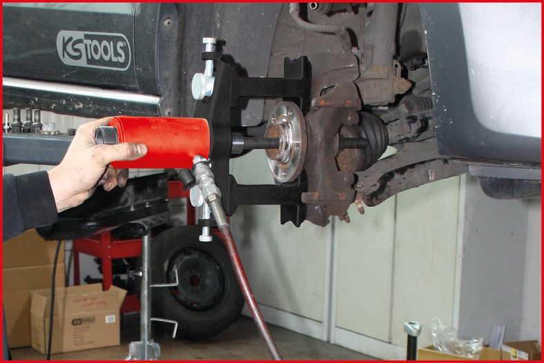 KS TOOLS Hydraulenhet 16 ton, med hydraulpump och manometer, 15-delars KS440.0575