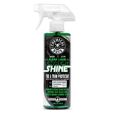 Chemical Guys Clear Liquid Extreme Shine Sprayable Dressing, 473 ml – Oljebaserad plast- och däckförnyare med extrem glans