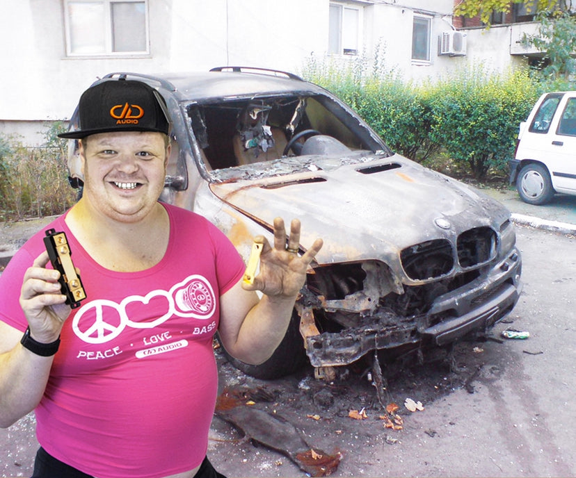 FOUR Connect 4-BURNYOURCAR 3254A ANL-FUSE