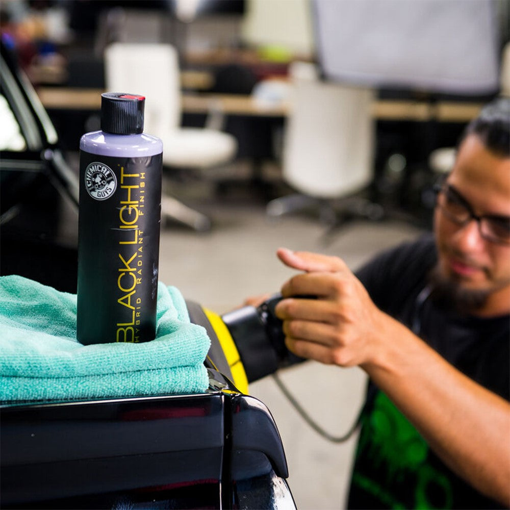 Chemical Guys Black Light Hybrid Glaze And Sealant – 473 ml