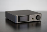 Dynavoice CA802BT & Polk Audio Atrium 6 Svarta Utomhushögtalare Stereopaket