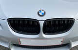 BMW E90 M3 Njurset högglanssvart med dubbelribbor
