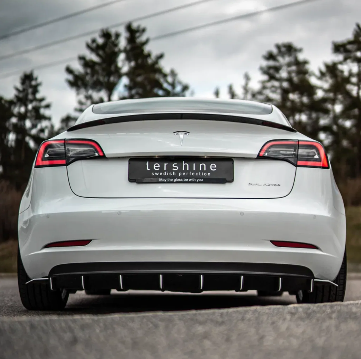 JL Audio CP210-W0v3 med Soundmax SX-MX6, Maxat A-traktor paket